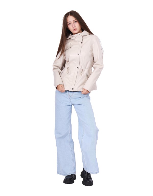 Жіноча шкіряна куртка 18-9646