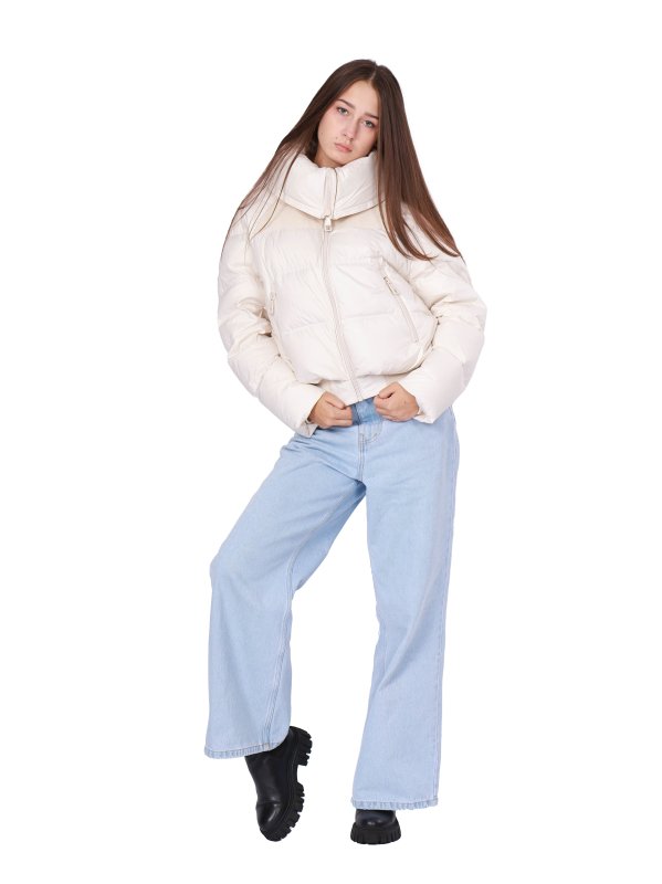 Жіночий зимовий пуховик з натуральним або штучним наповнювачем 36-1379
