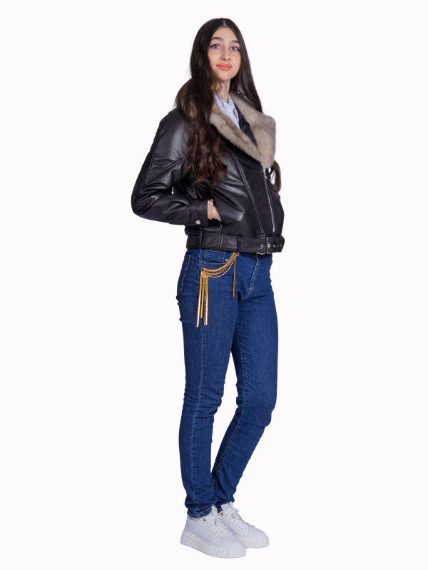 Жіноча шкіряна куртка 26-926