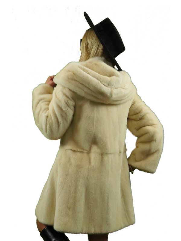 Жіноча норкова шуба 24-2099