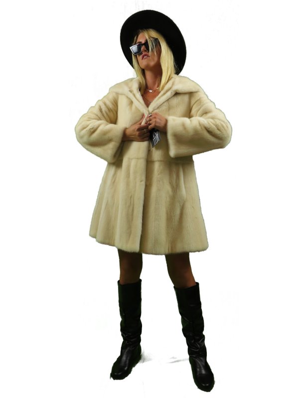 Жіноча норкова шуба 24-2099