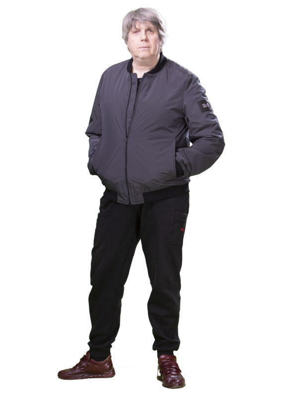 Чоловіча демісезонна куртка
49-264