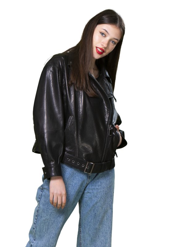 Жіноча шкіряна куртка 18-9559