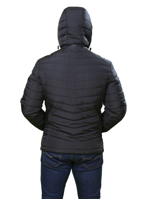 Мужская демисезонная куртка из текстиля
27-568