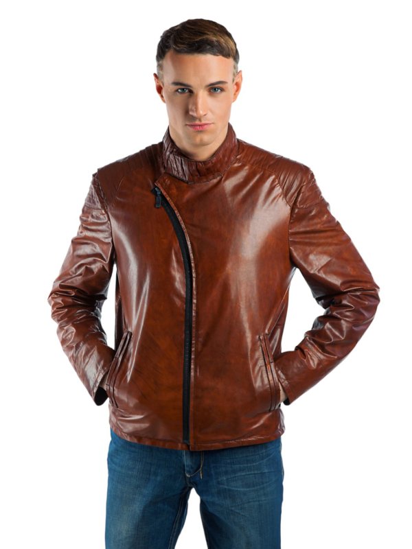 Чоловіча шкіряна куртка зі знижкою
9-6982