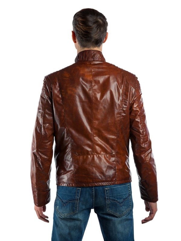 Чоловіча шкіряна куртка зі знижкою
9-6982