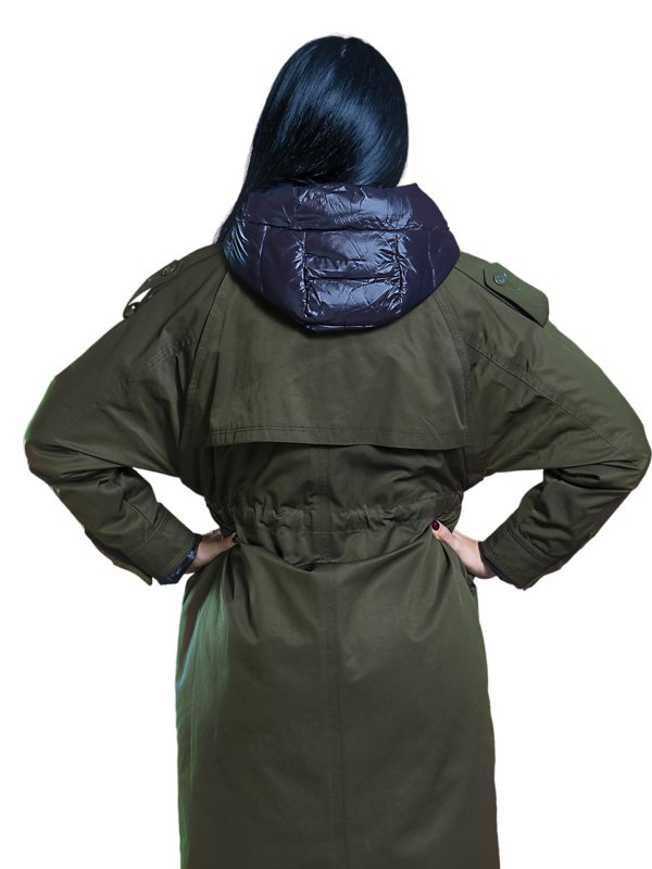 Распродажа женских зимних пуховиков с натуральным или искусственным наполнителем 36-418