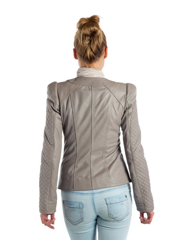 Жіноча шкіряна куртка зі знижкою 18-7634