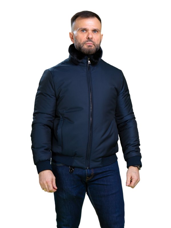Мужской зимний пуховик из текстиля
36-1050