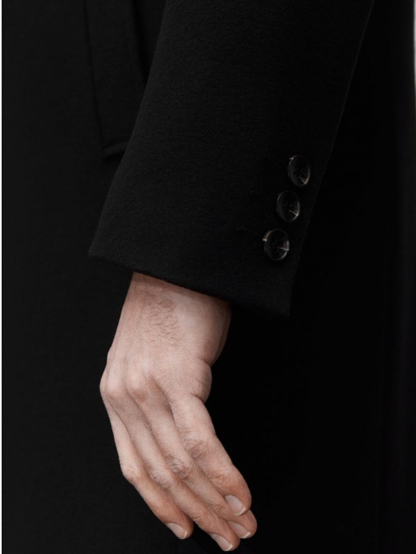 Мужское пальто зимнее и демисезонное
12-938