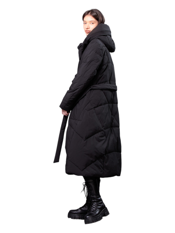 Жіночий зимовий пуховик з натуральним або штучним наповнювачем 36-1331