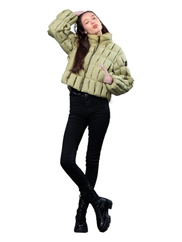 Куртка женская текстильная демисезонная 27-597