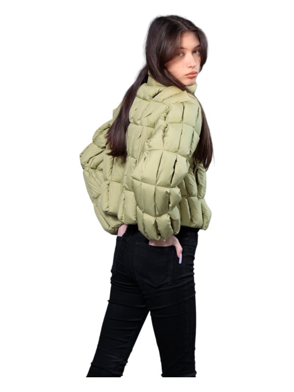 Куртка женская текстильная демисезонная 27-597