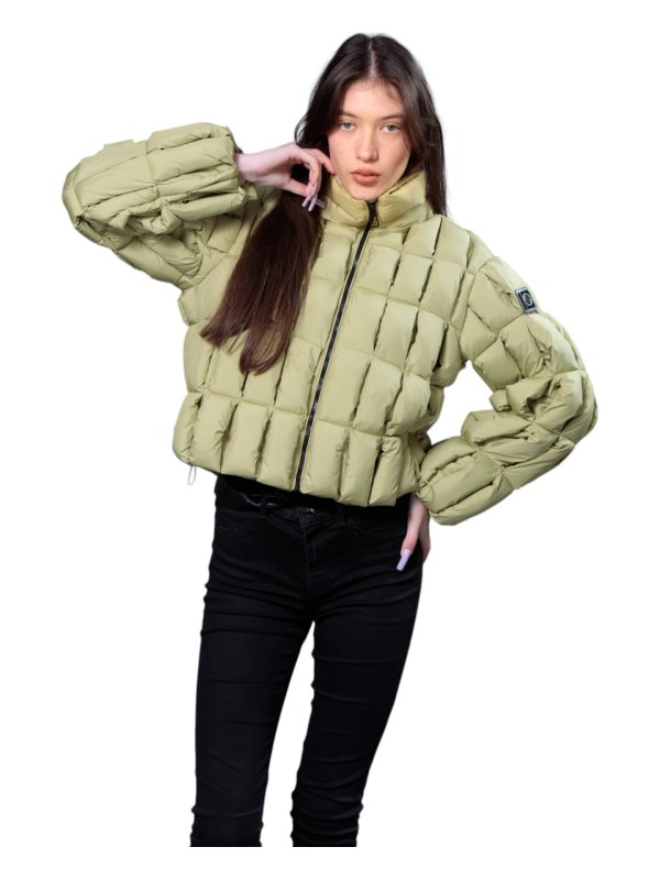 Куртка женская текстильная демисезонная 27-597