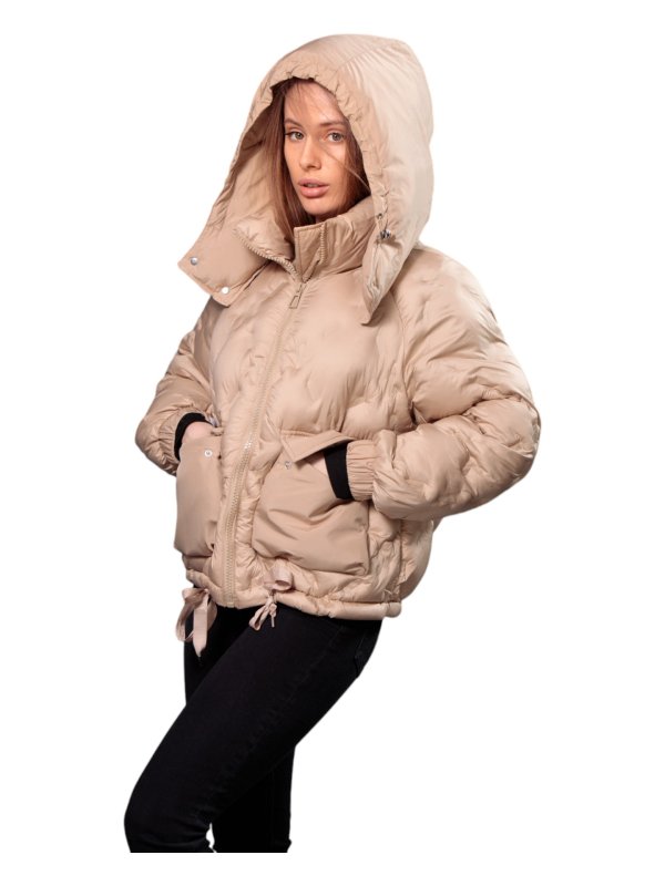 Куртка женская текстильная демисезонная 27-609