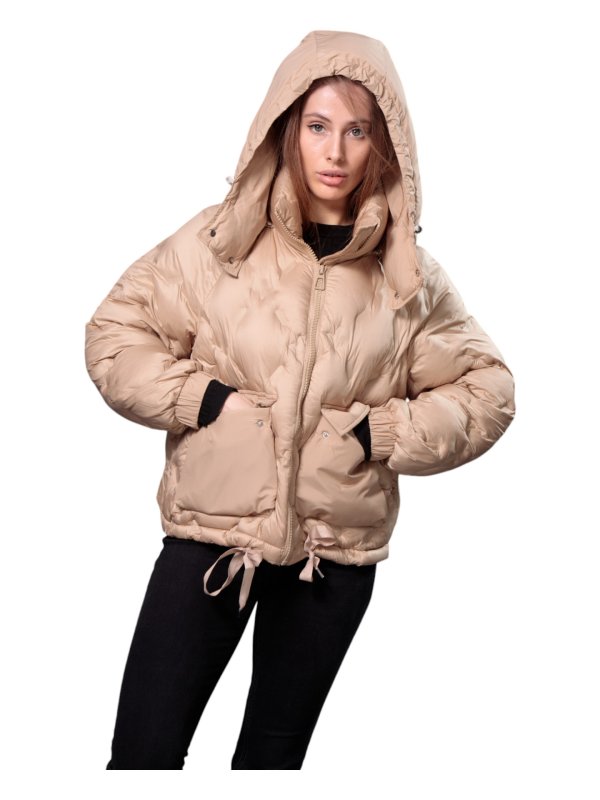 Куртка женская текстильная демисезонная 27-609