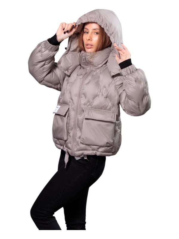 Куртка женская текстильная демисезонная 27-603