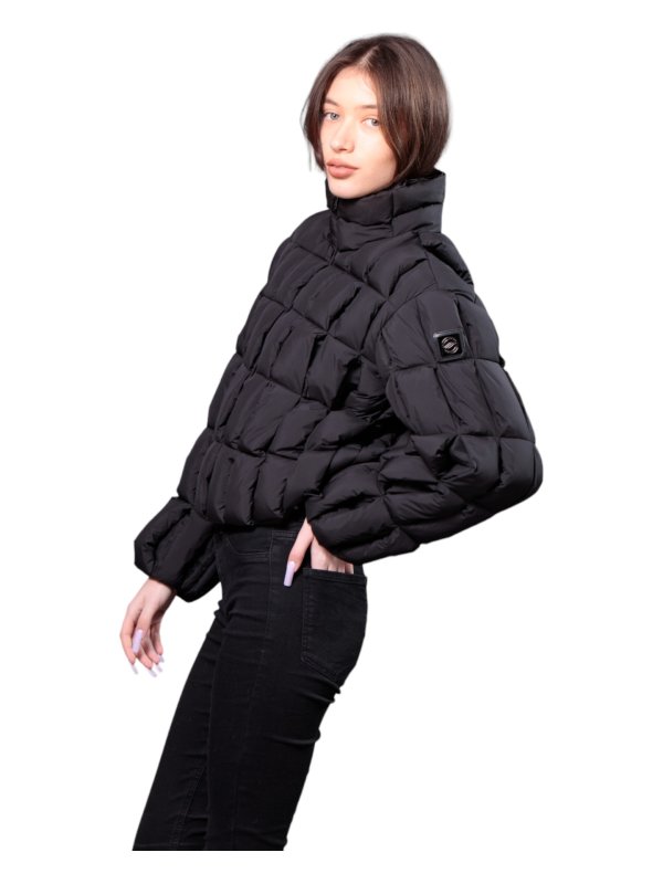 Куртка женская текстильная демисезонная 27-592