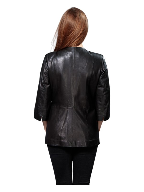 Жіноча шкіряна куртка зі знижкою 18-9629