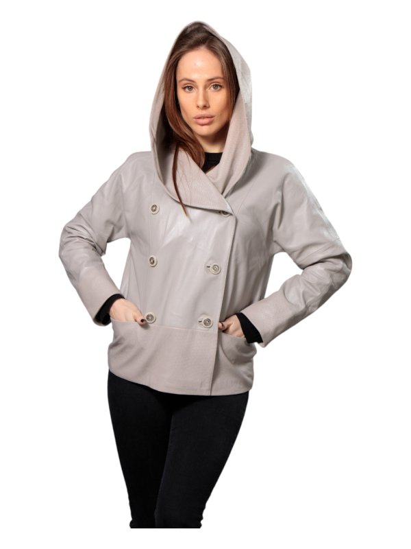 Жіноча шкіряна куртка зі знижкою 18-9485