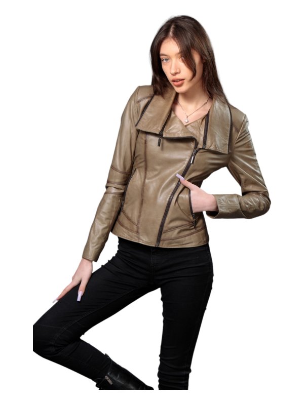 Жіноча шкіряна куртка зі знижкою 18-9628