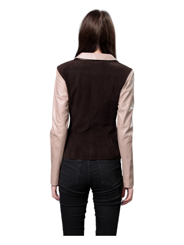 Жіноча шкіряна куртка зі знижкою 18-9634