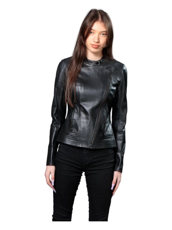 Жіноча шкіряна куртка зі знижкою 18-9636