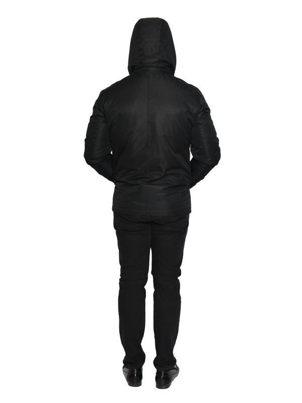 Чоловіча демісезонна куртка з текстилю
27-630