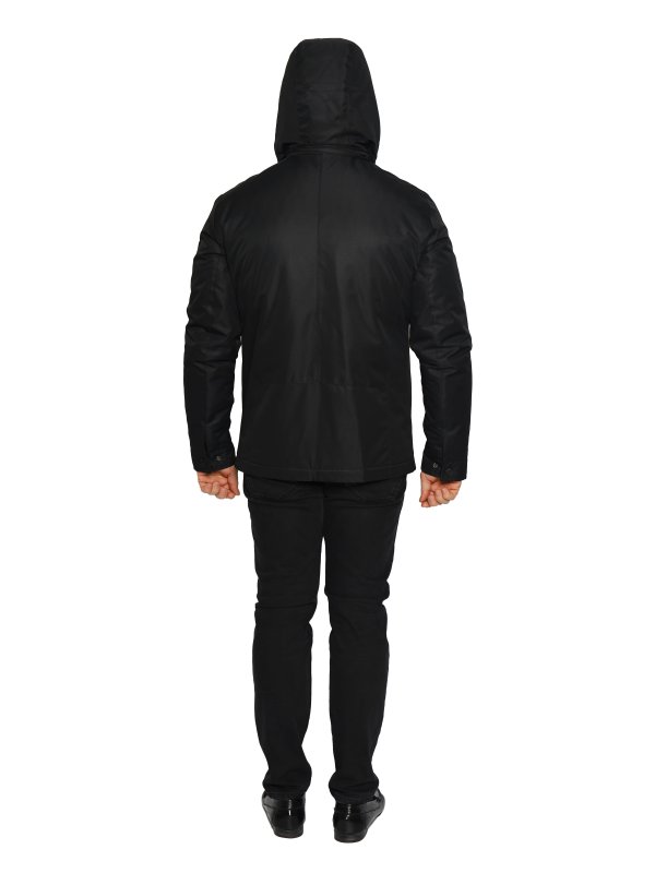 Чоловіча демісезонна куртка з текстилю
27-630