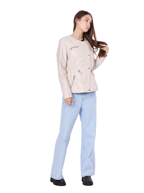 Жіноча шкіряна куртка 18-9646