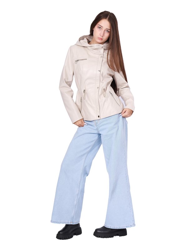 Жіноча шкіряна куртка 18-9646