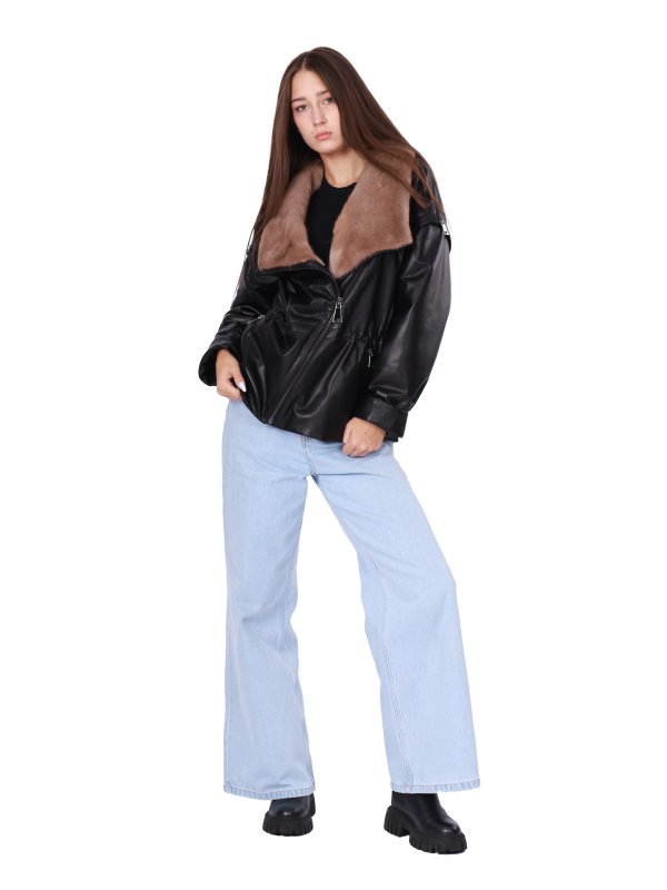 Жіноча шкіряна куртка 26-920