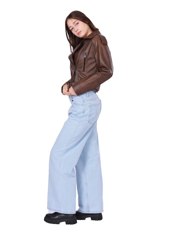 Жіноча шкіряна куртка 18-9657