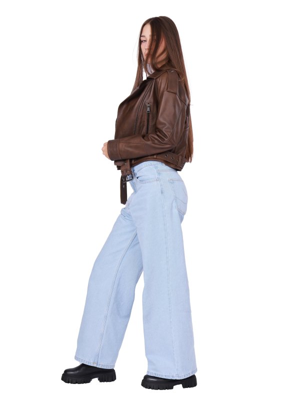 Жіноча шкіряна куртка 18-9657