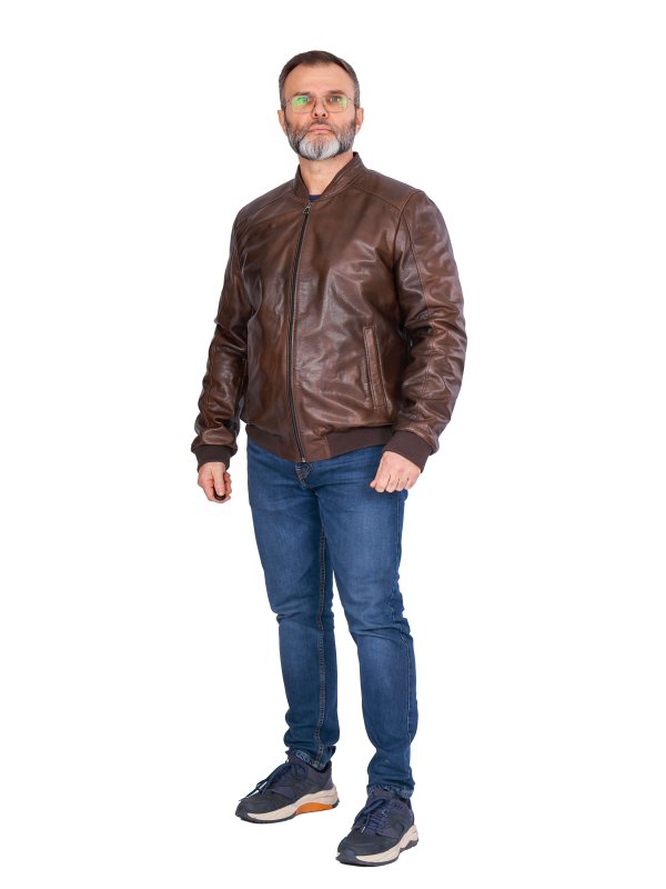 Чоловіча шкіряна куртка
18-9676