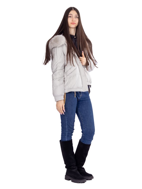 Жіночий зимовий пуховик з натуральним або штучним наповнювачем 36-1422
