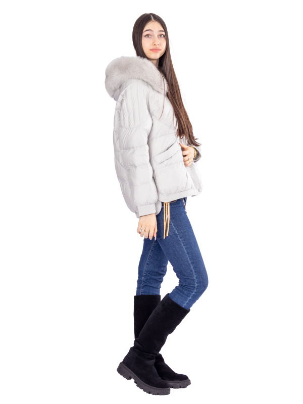 Жіночий зимовий пуховик з натуральним або штучним наповнювачем 36-1424