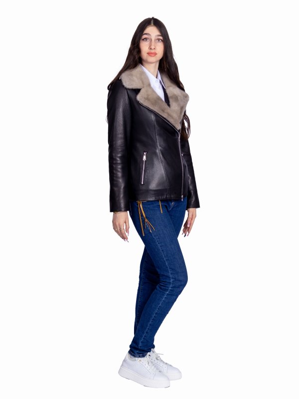 Женская кожаная куртка 26-934