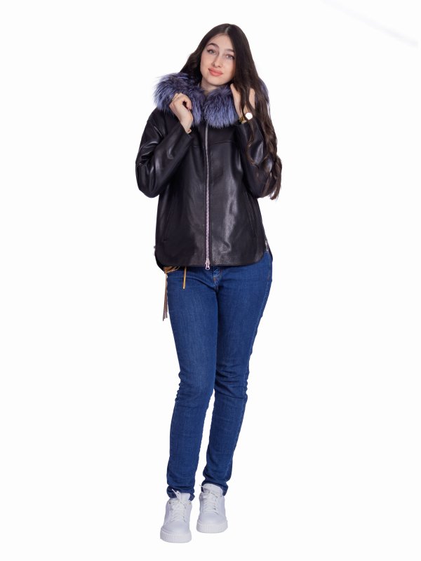Жіноча шкіряна куртка 26-942