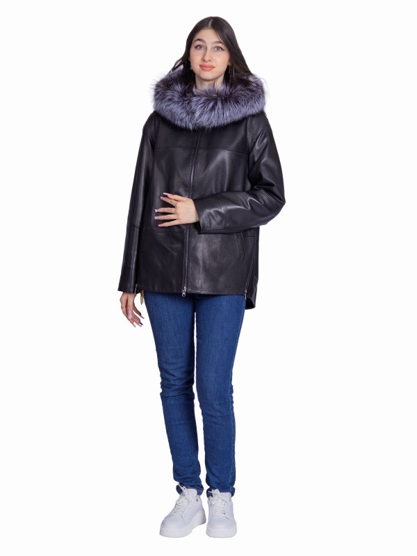 Жіноча шкіряна куртка 26-944