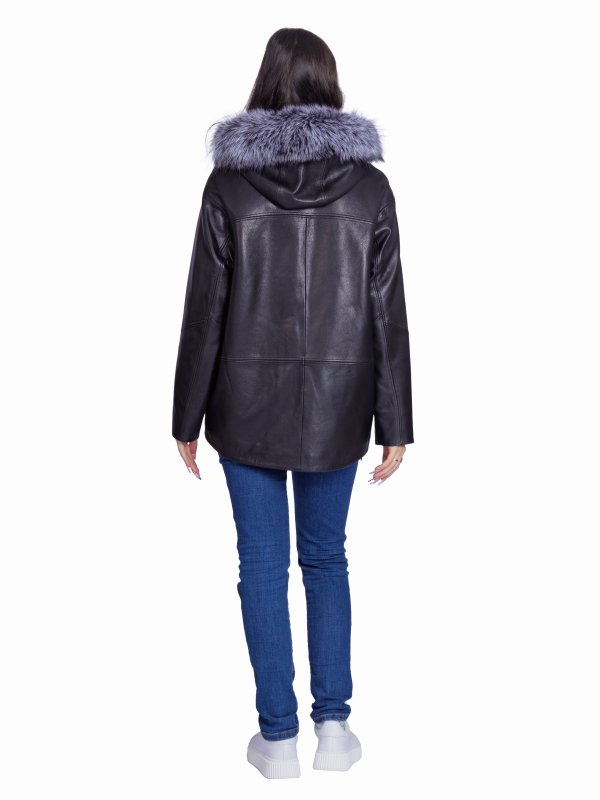 Жіноча шкіряна куртка 26-944