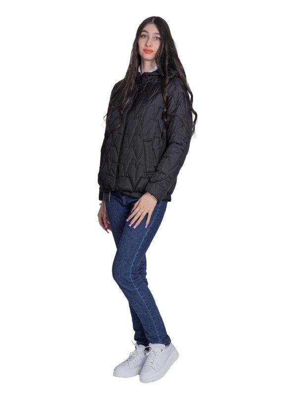 Куртка женская текстильная демисезонная 49-410