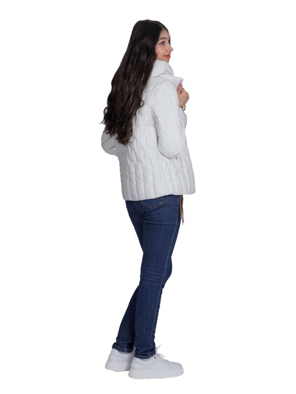 Куртка женская текстильная демисезонная 49-445