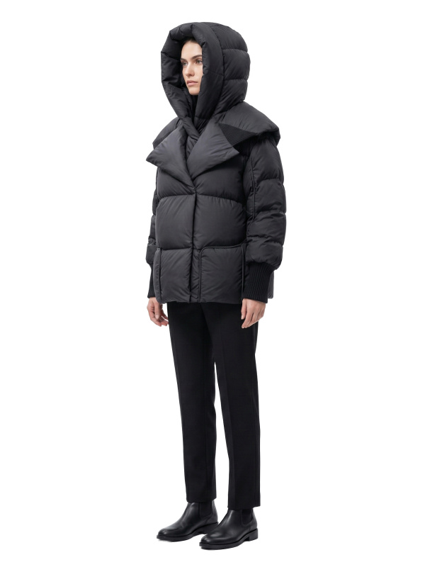 Жіночий зимовий пуховик з натуральним або штучним наповнювачем 36-1528