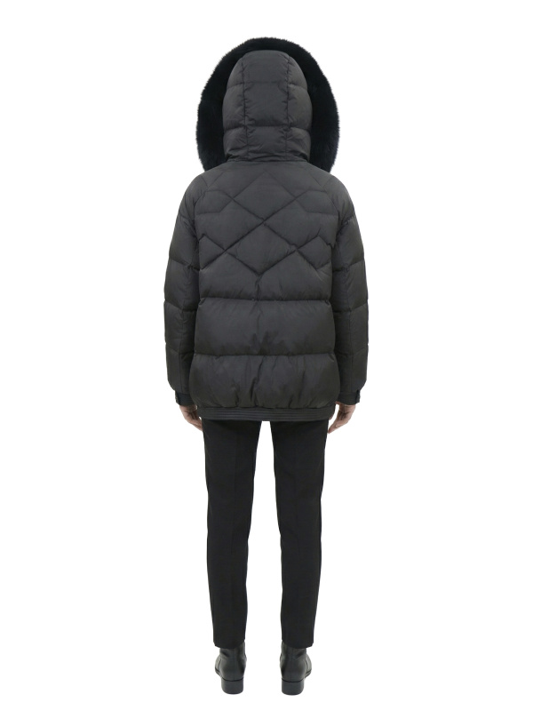 Жіночий зимовий пуховик з натуральним або штучним наповнювачем 36-1577