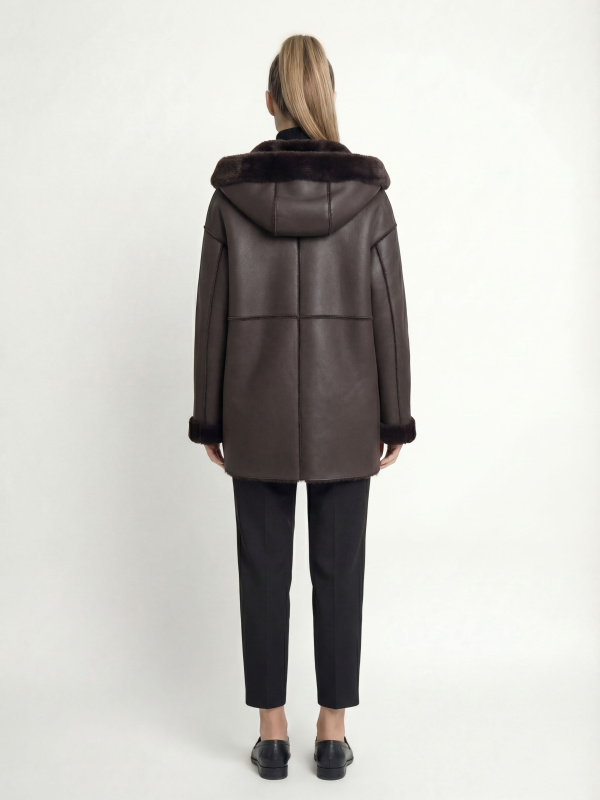 Куртка жіноча демісезонна з еко-шкіри 47-101