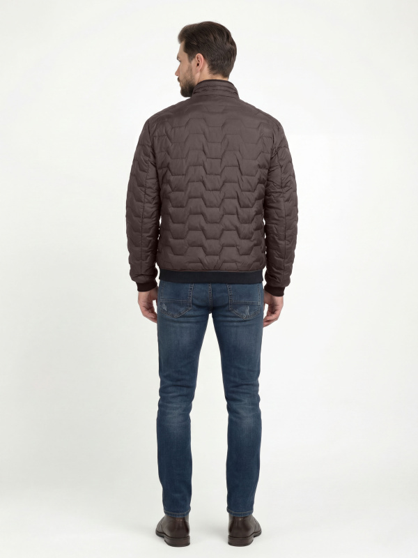 Чоловіча демісезонна куртка з текстилю
27-806